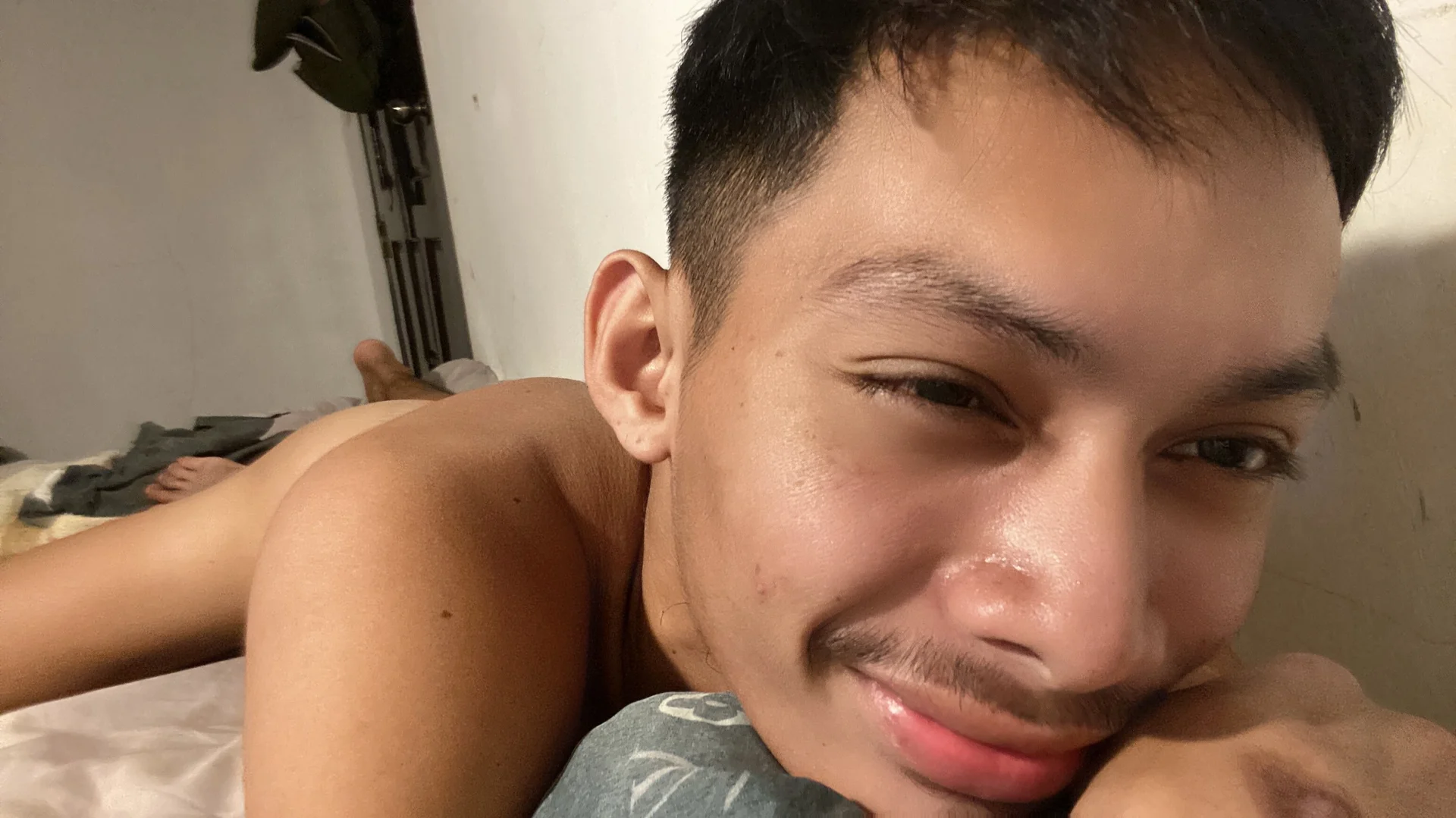 XXX Porn Photo of Nude hot_rhod_ 15