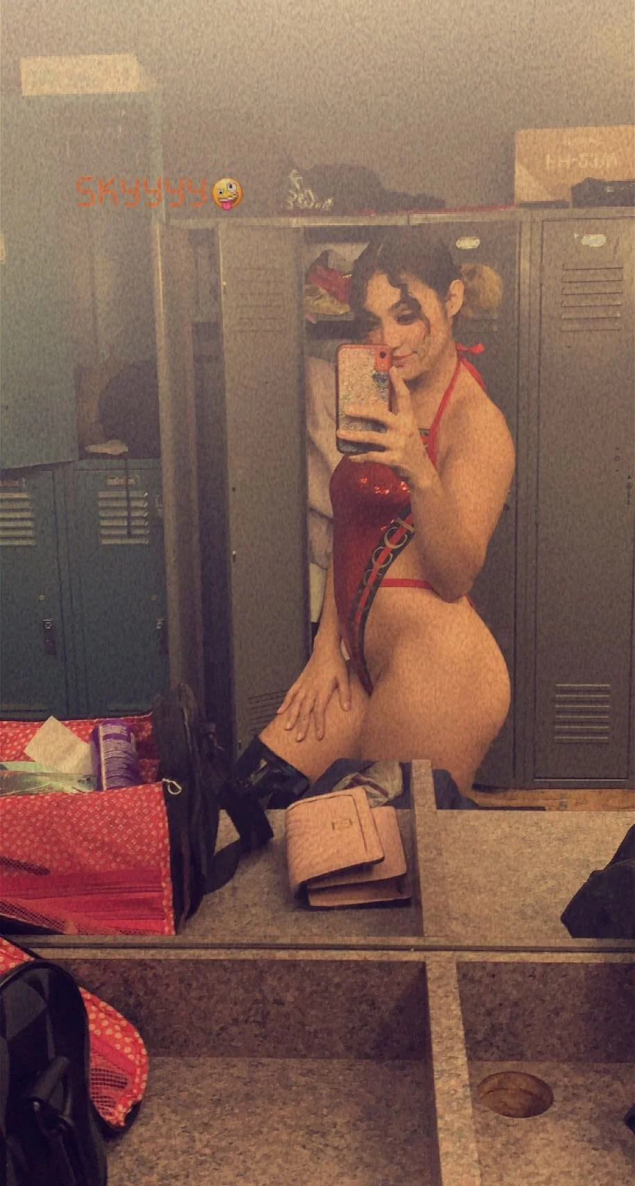 XXX Porn Photo of Nude Brownneyees 12