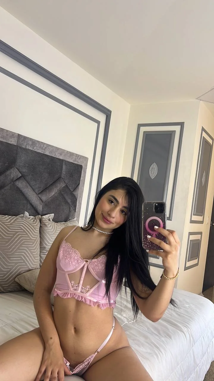 XXX Porn Photo of Nude lucianacohelo 50