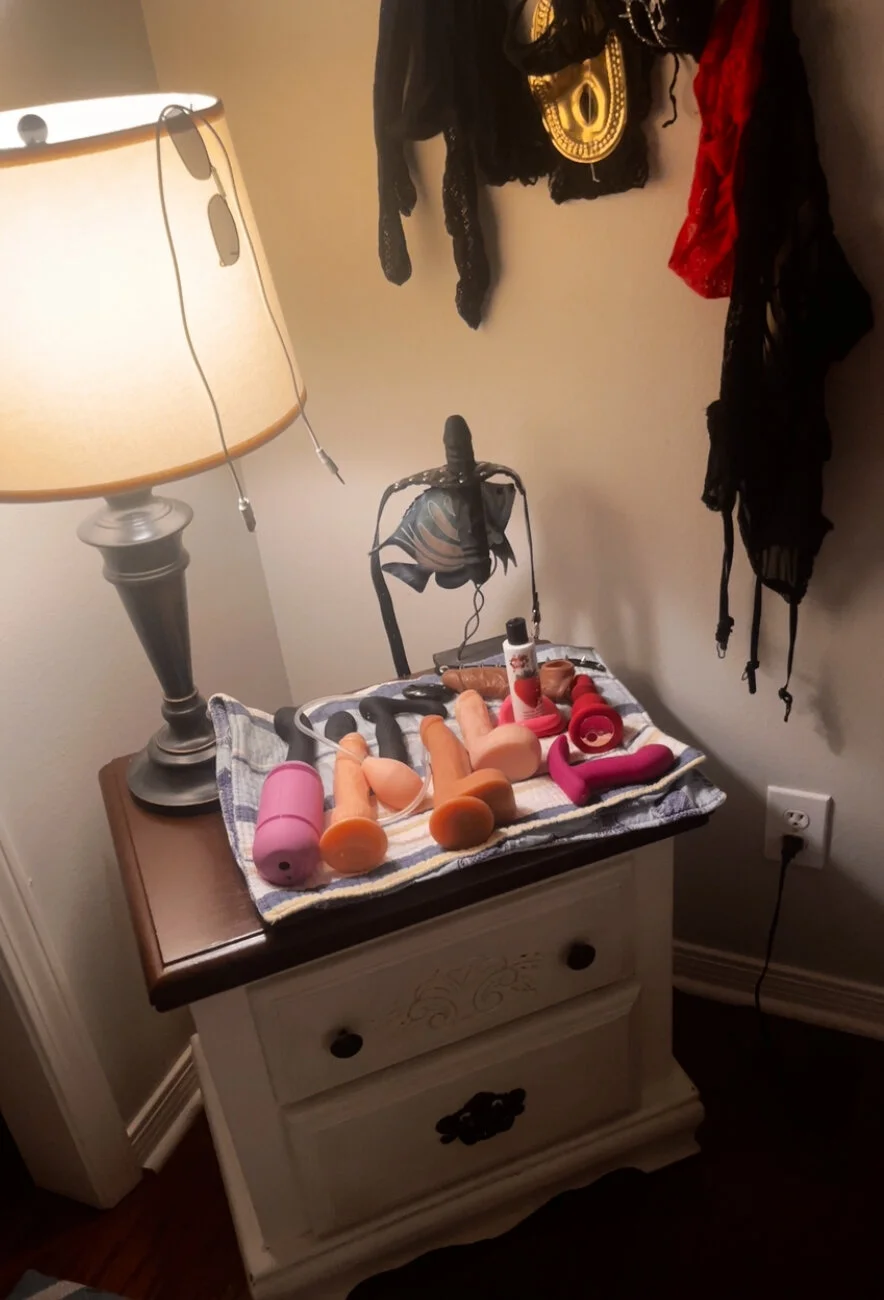 XXX Porn Photo of Nude whoremeout 5