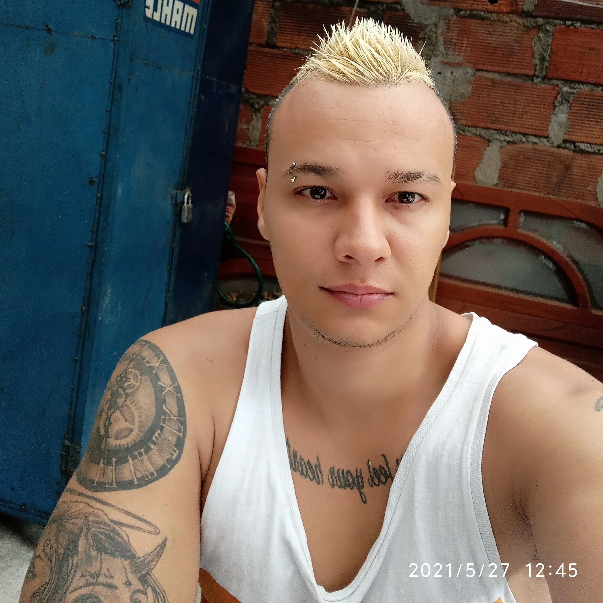 XXX Porn Photo of Nude damian_c12 15