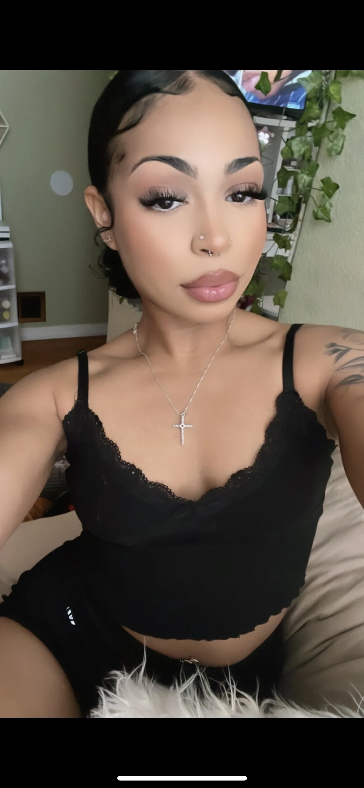 XXX Porn Photo of Nude azaraxxxamor 27