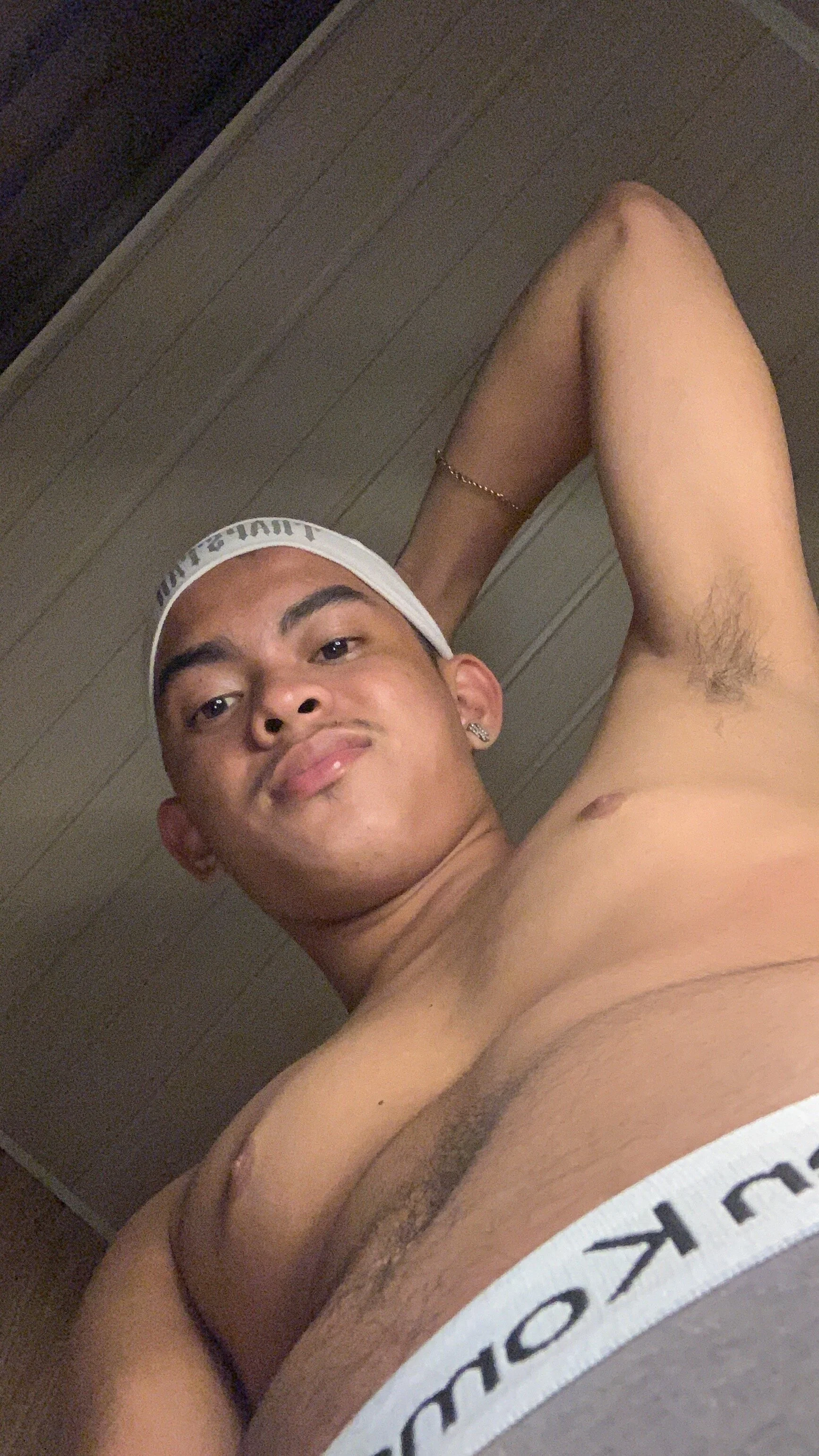 XXX Porn Photo of Nude yourhotasian_jhonpol16 9