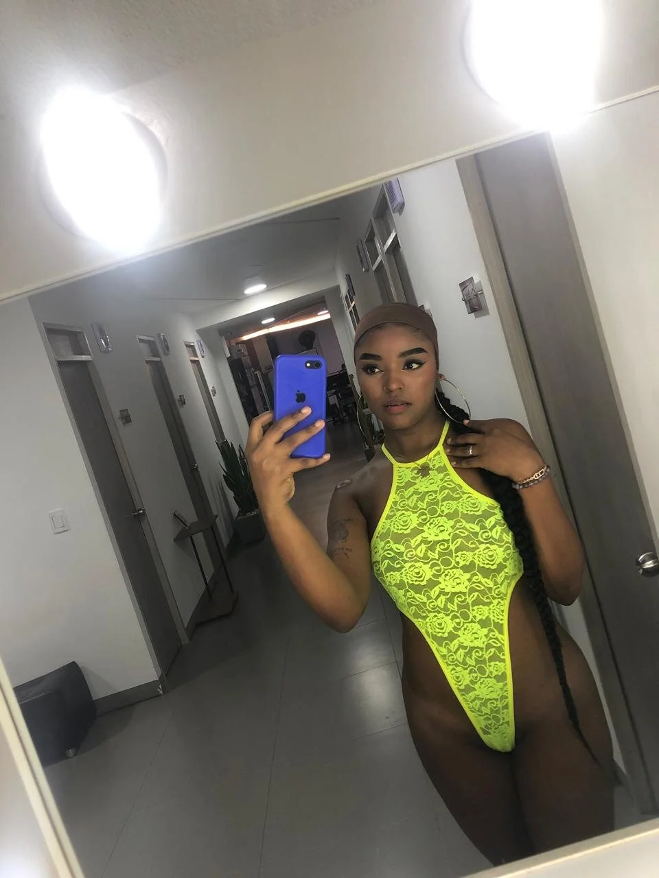 XXX Porn Photo of Nude malu_horny_69 115