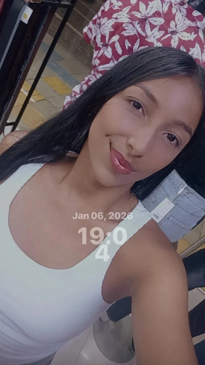 XXX Porn Photo of Nude skinnysexzara18 6