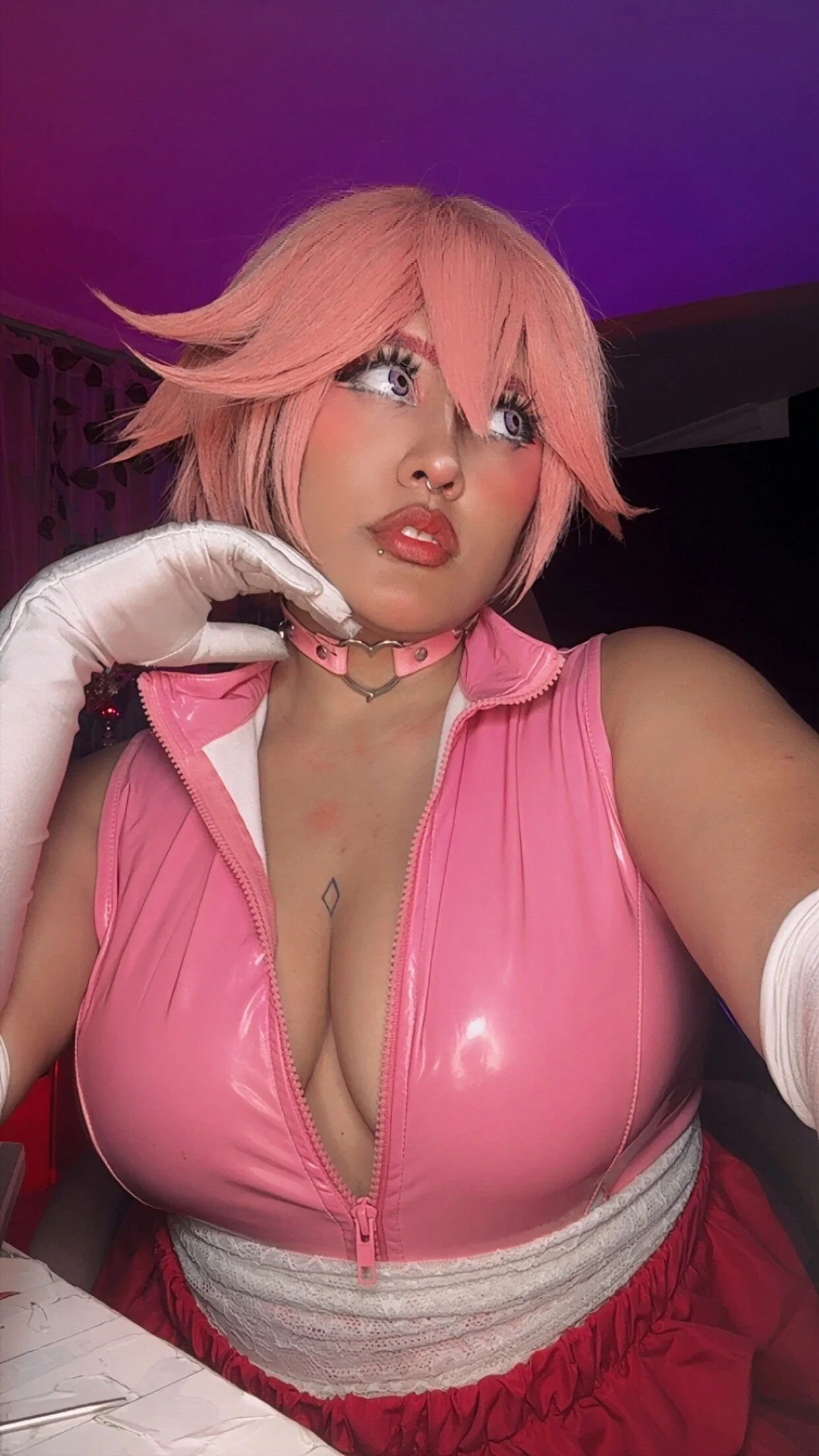 XXX Porn Photo of Nude pawmistry 32