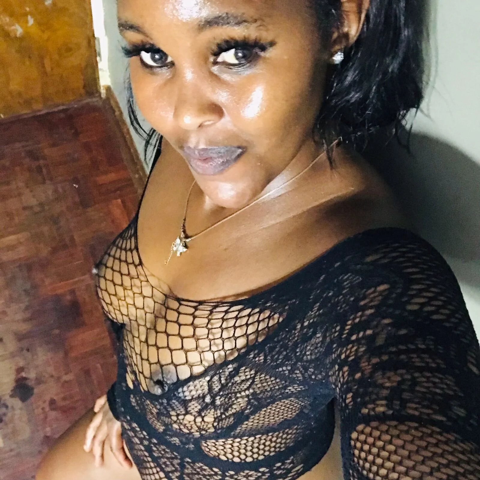 XXX Porn Photo of Nude Naughty_Horny98 1
