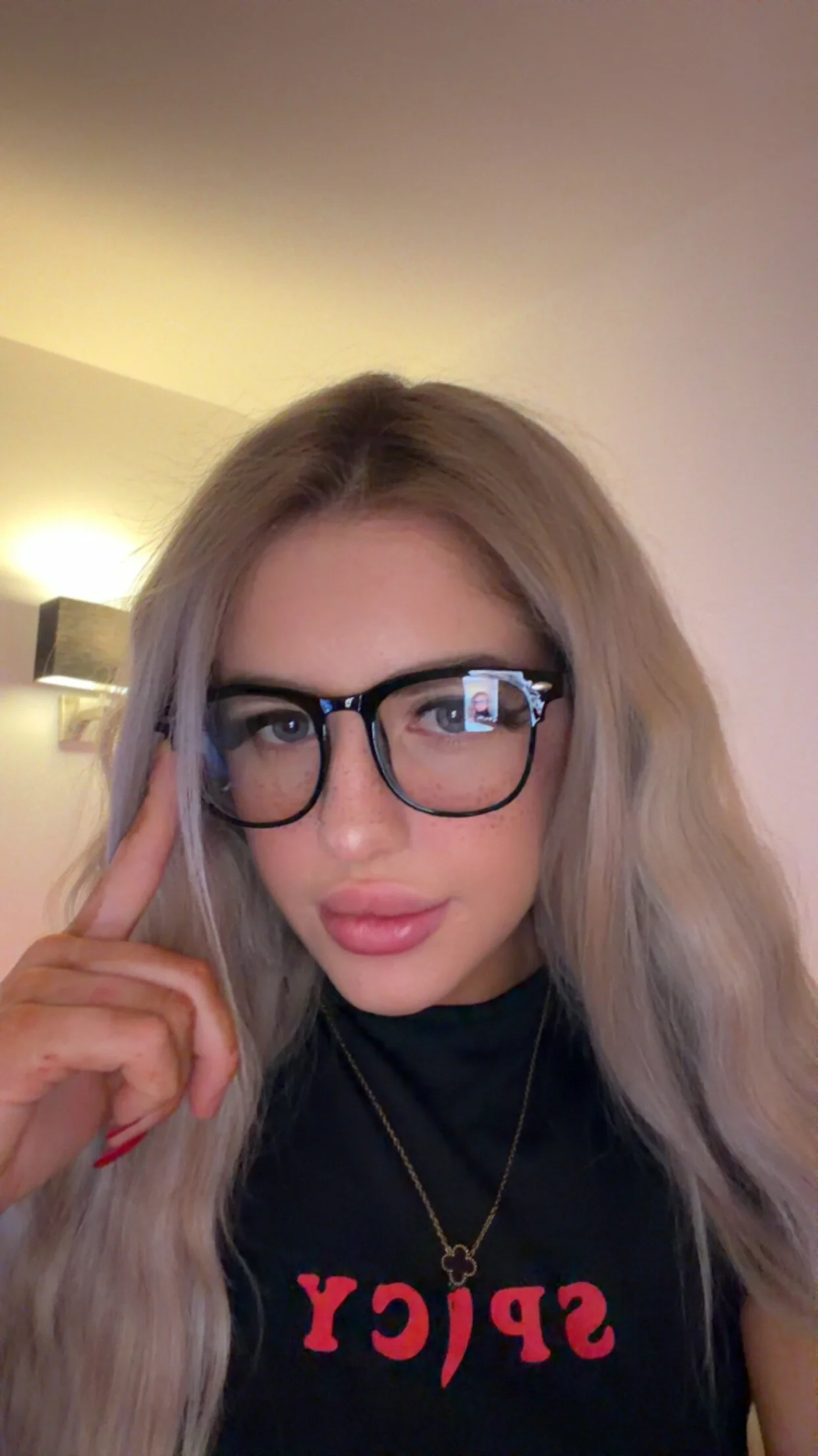 XXX Porn Photo of Nude Holly-Glamour 70