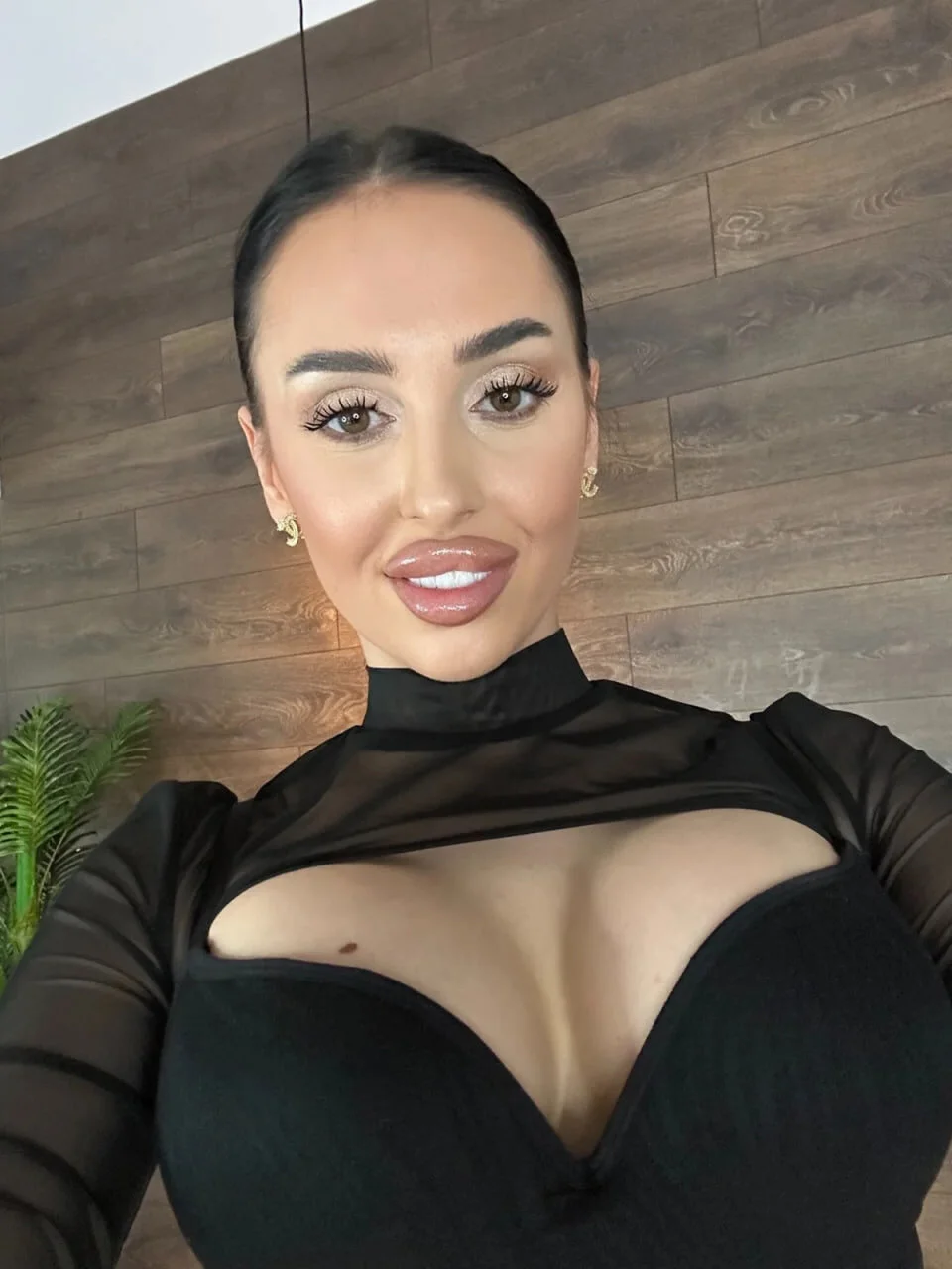 XXX Porn Photo of Nude KairaAndrews 8