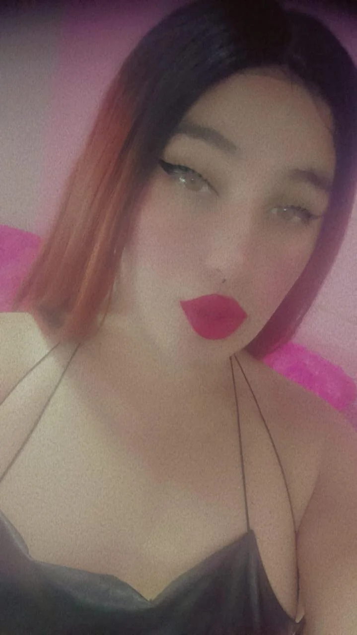 XXX Porn Photo of Nude ts_party 2