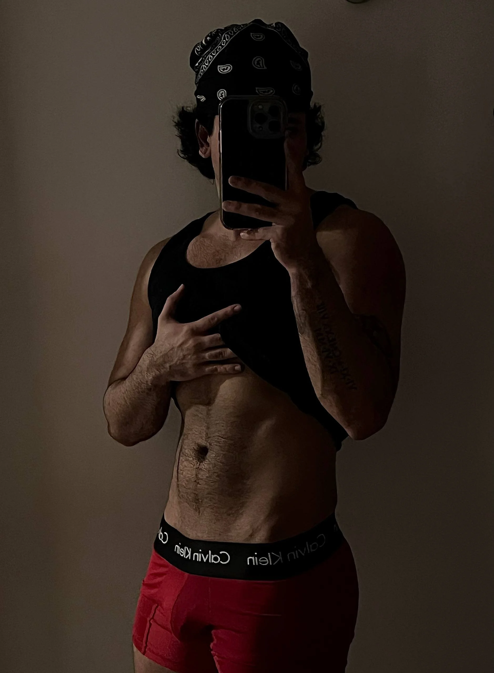 XXX Porn Photo of Nude FTMdario 1