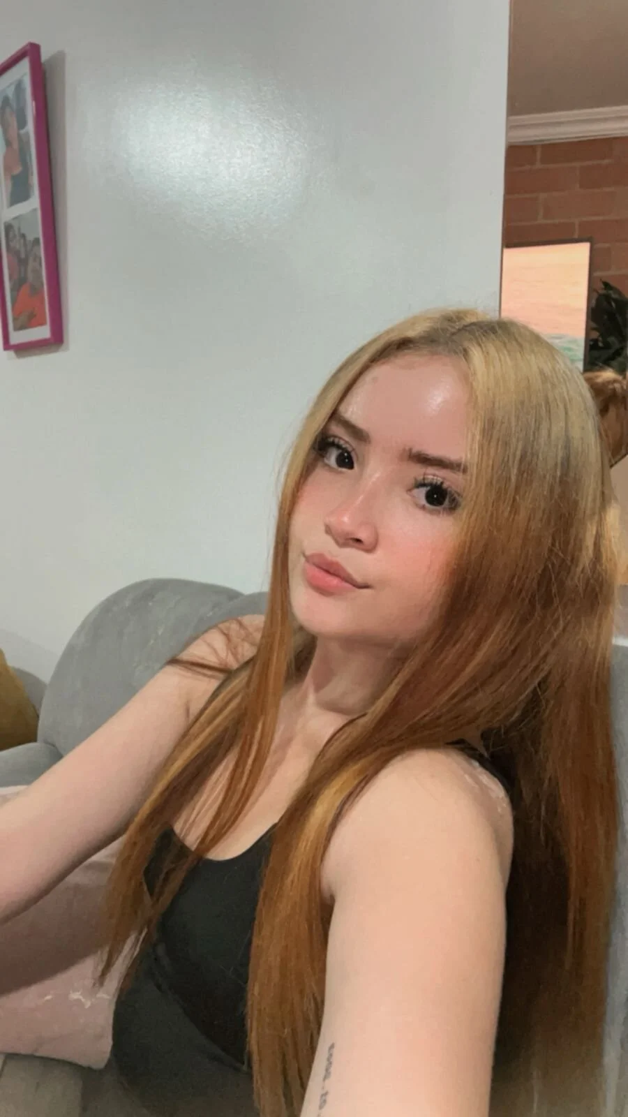 XXX Porn Photo of Nude SelenaMiel 7