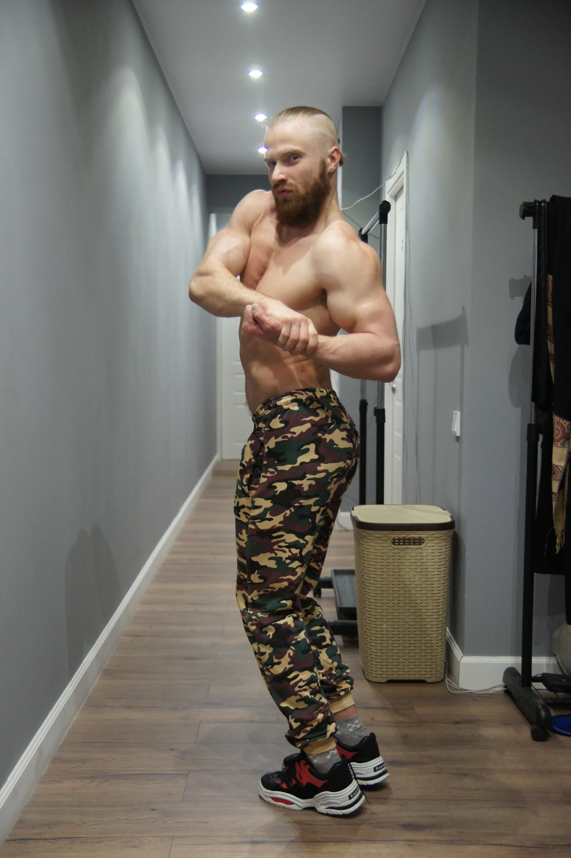 XXX Porn Photo of Nude Paul_Rolex 112