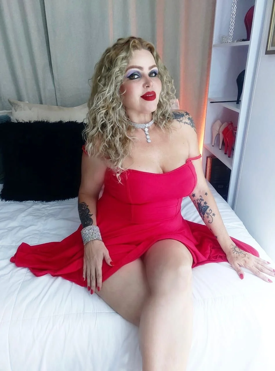 XXX Porn Photo of Nude AnnaBombshell 6