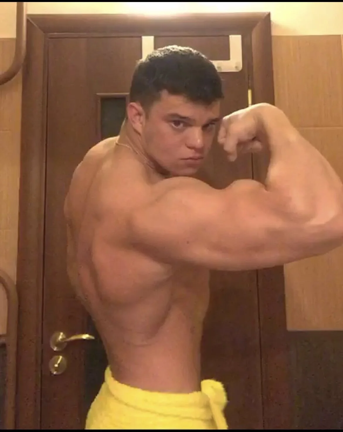 XXX Porn Photo of Nude danielkraigforu 28