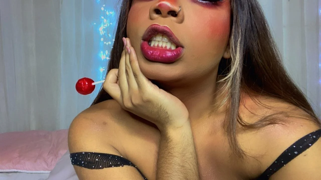 XXX Porn Photo of Nude CuteRomi 10