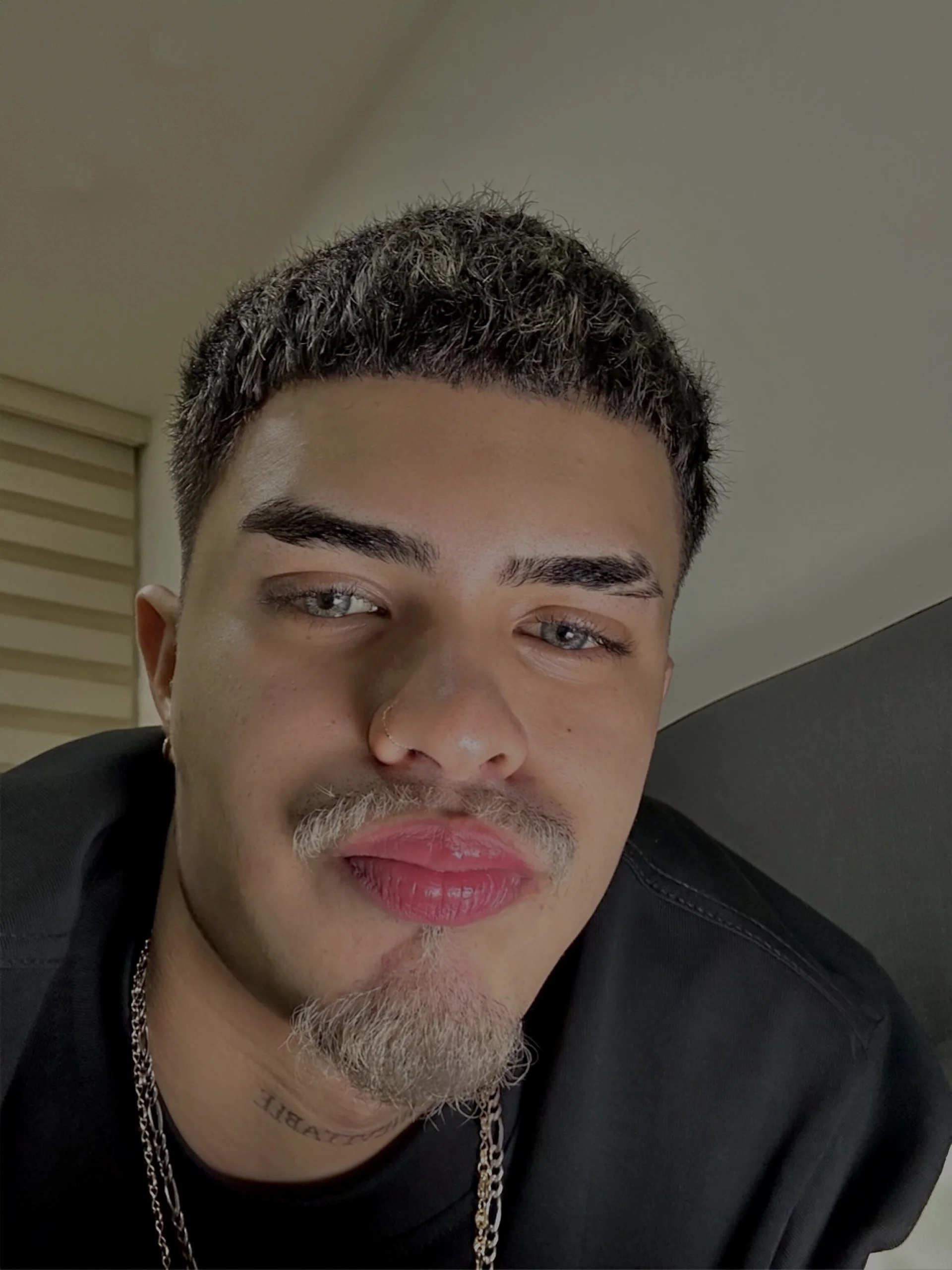 XXX Porn Photo of Nude huge_Santiago 69