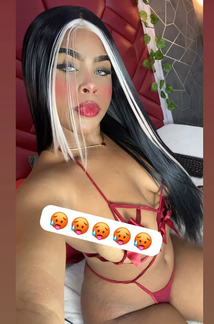 XXX Porn Photo of Nude VeronicaLodge23 52