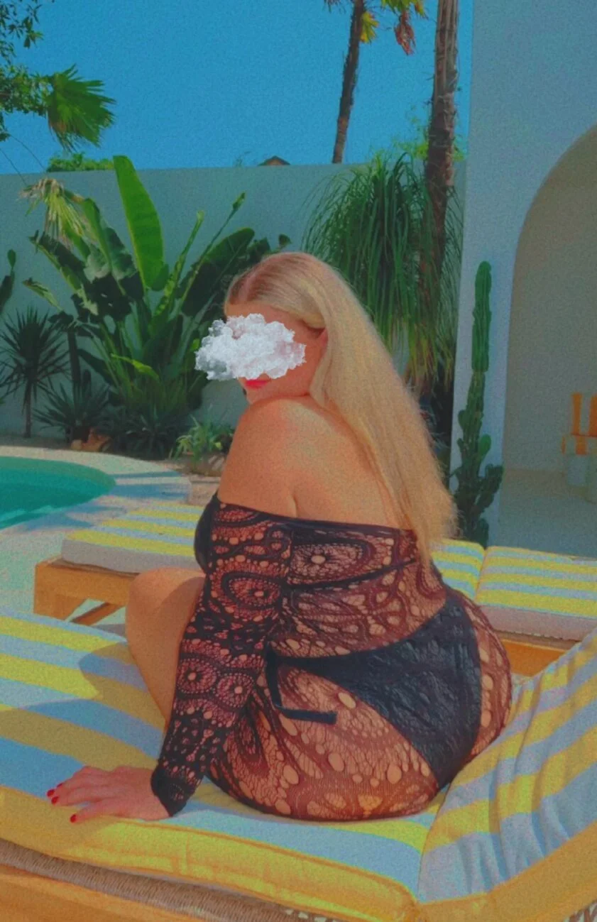 XXX Porn Photo of Nude bbw_desire6 5