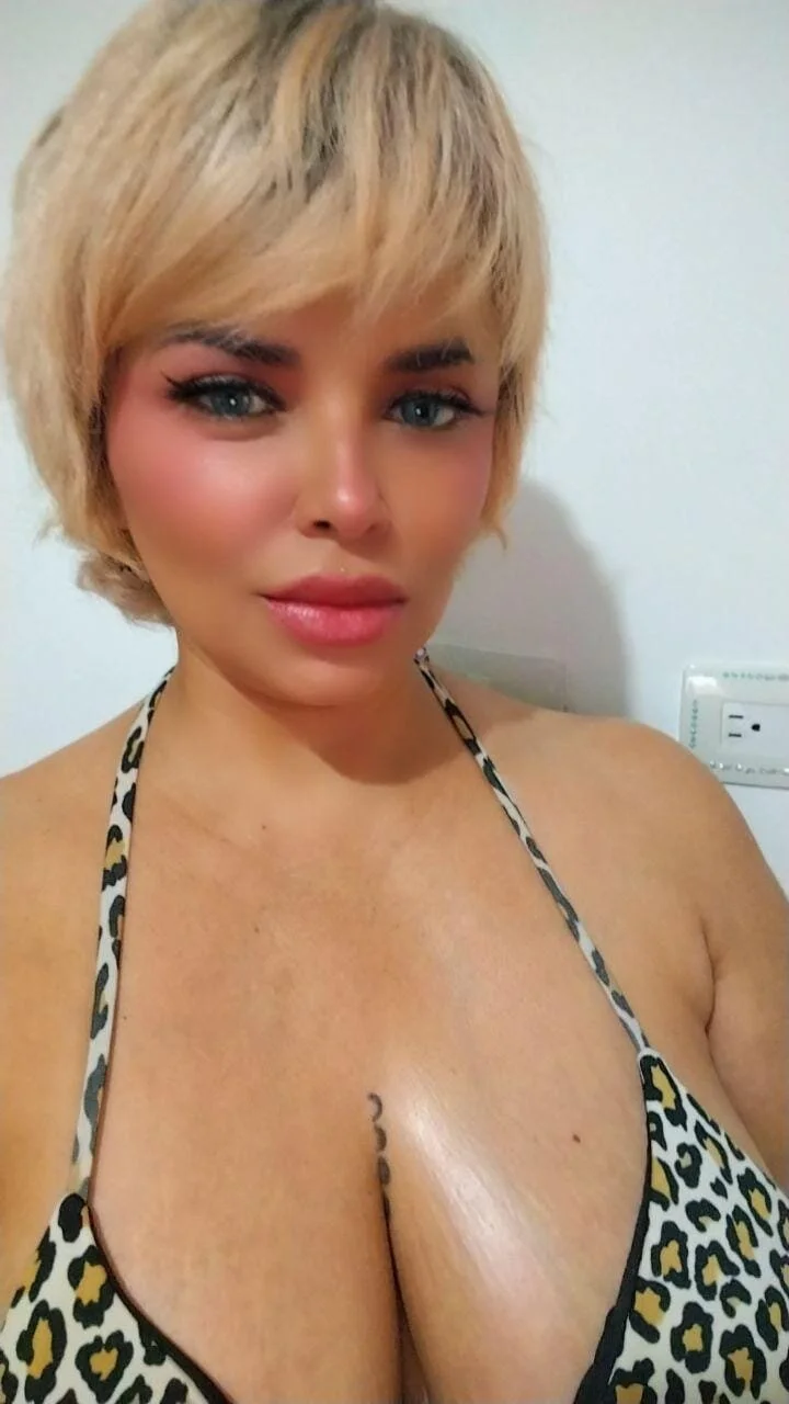 XXX Porn Photo of Nude evamontenegri 20