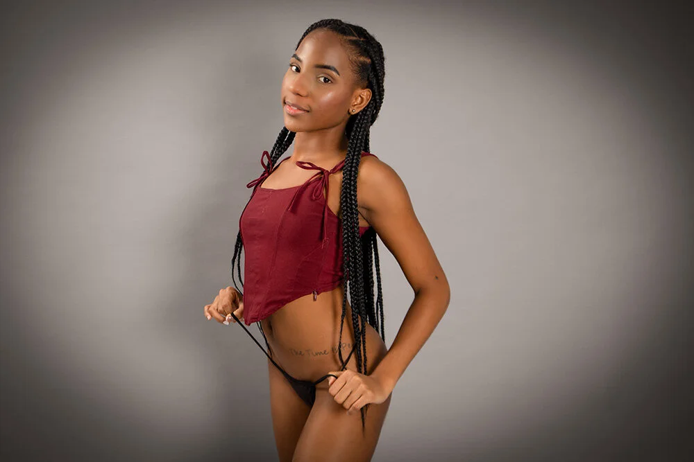 XXX Porn Photo of Nude channelsweett 4