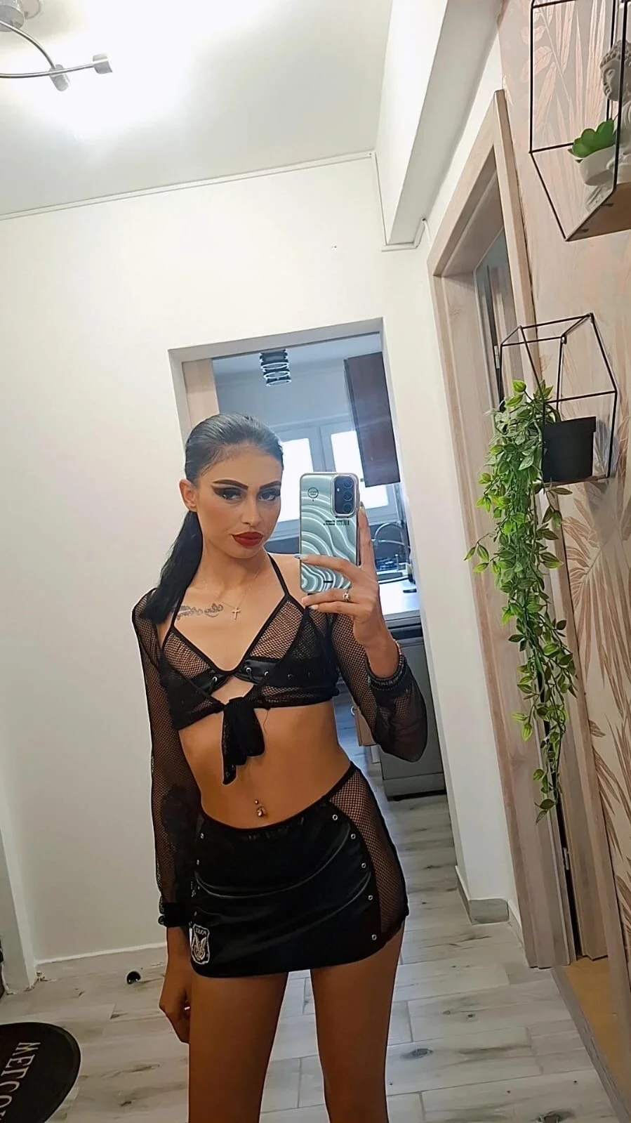 XXX Porn Photo of Nude Crazy_Brunette 3