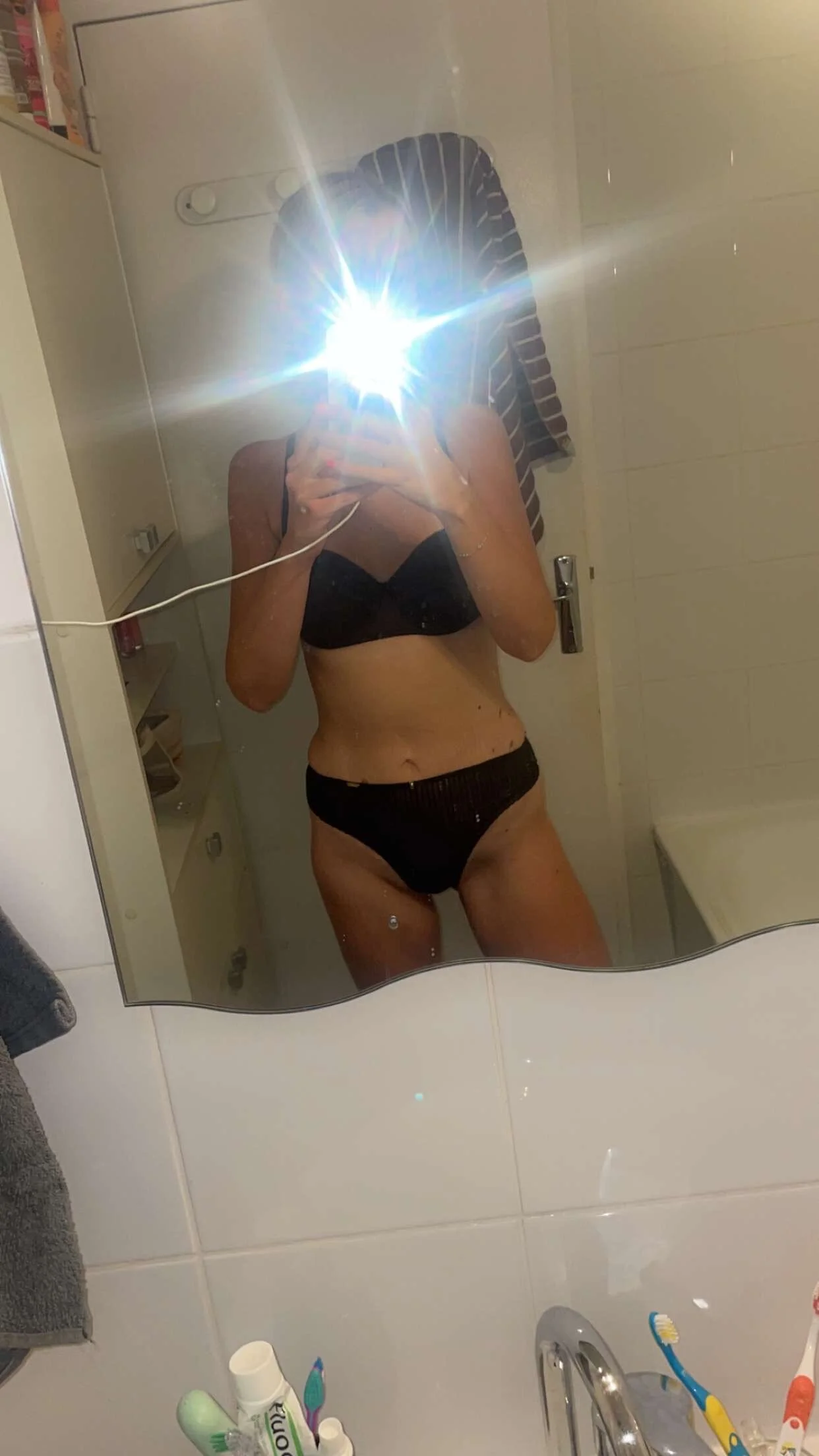 XXX Porn Photo of Nude ophelilove69 3