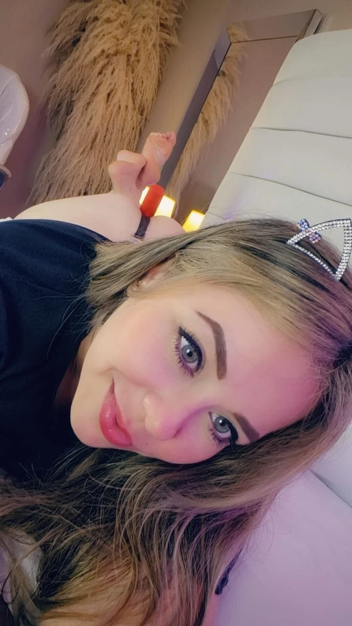 XXX Porn Photo of Nude Charlotte93_ 66