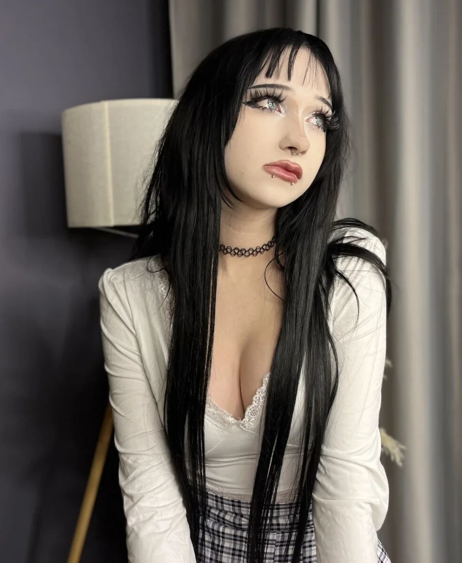 XXX Porn Photo of Nude MalvinaKroening 1
