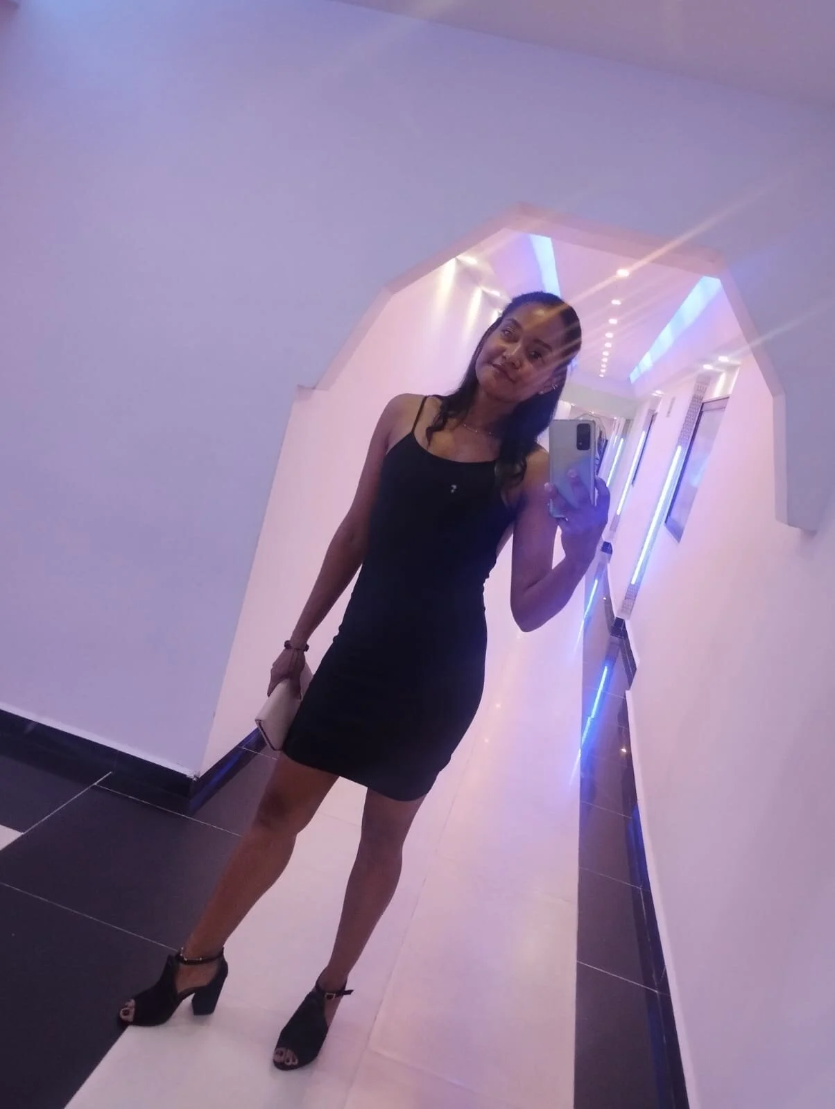 XXX Porn Photo of Nude Carolina_Blaire 1
