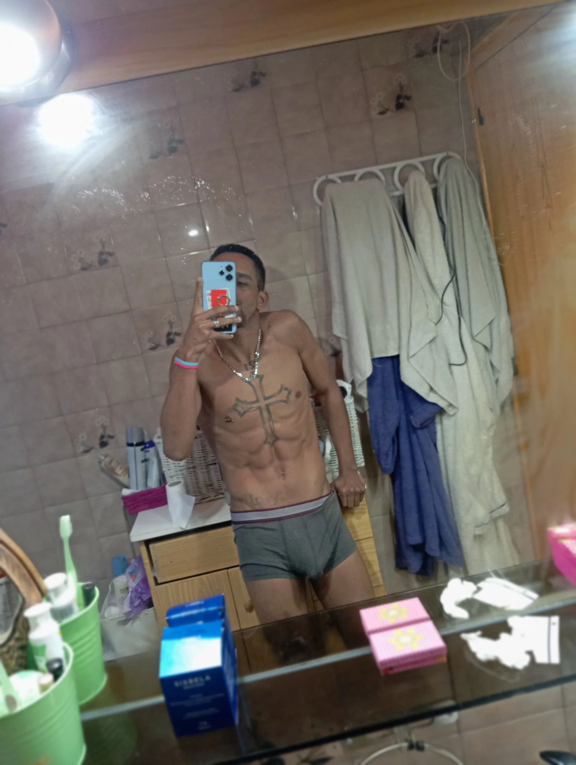 XXX Porn Photo of Nude thumorenito30 4