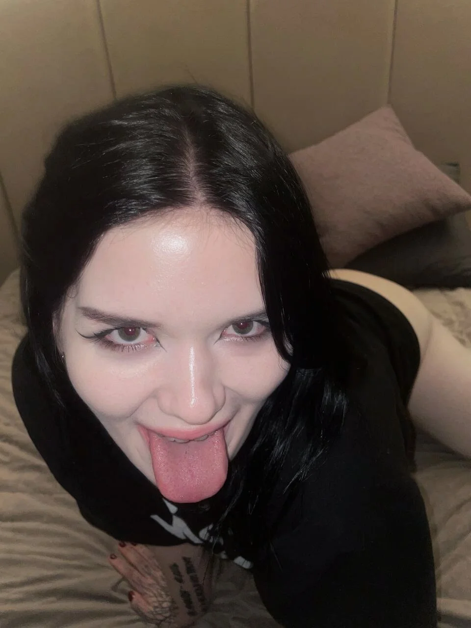 XXX Porn Photo of Nude boob-lick 61