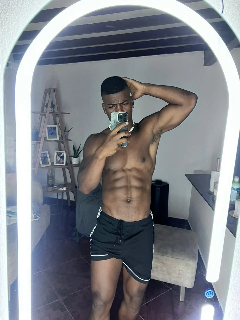 XXX Porn Photo of Nude Lebron_black_ 5