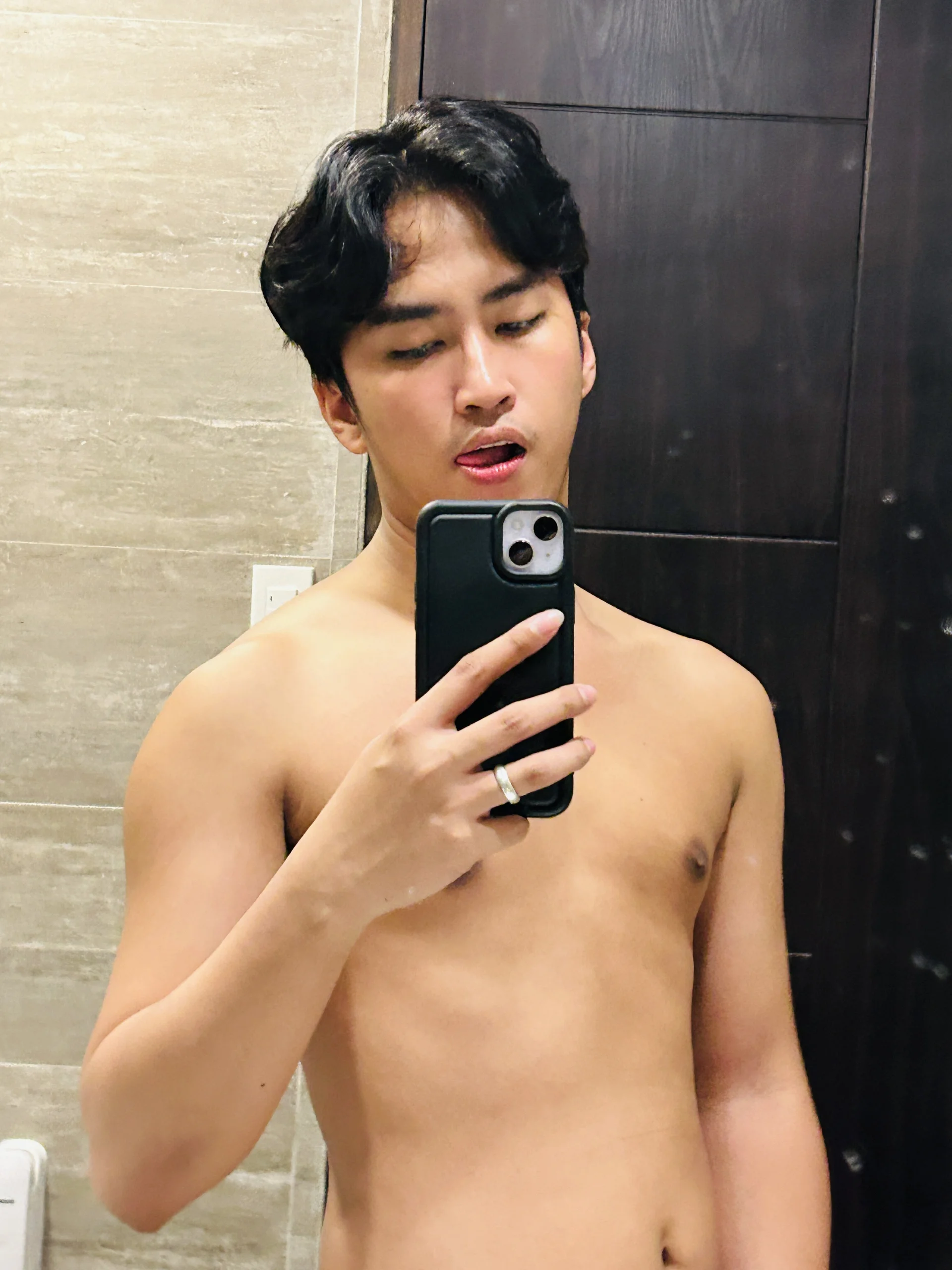 XXX Porn Photo of Nude yourboy_mier 1
