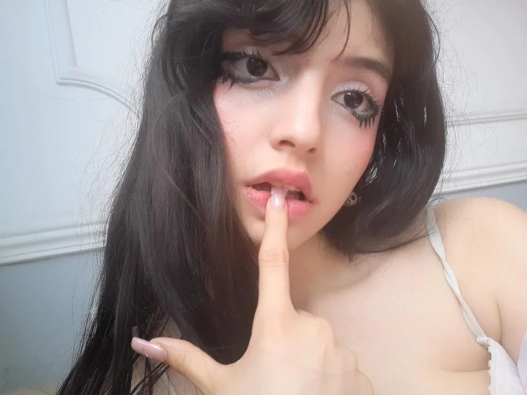 XXX Porn Photo of Nude dolly_kitter 8