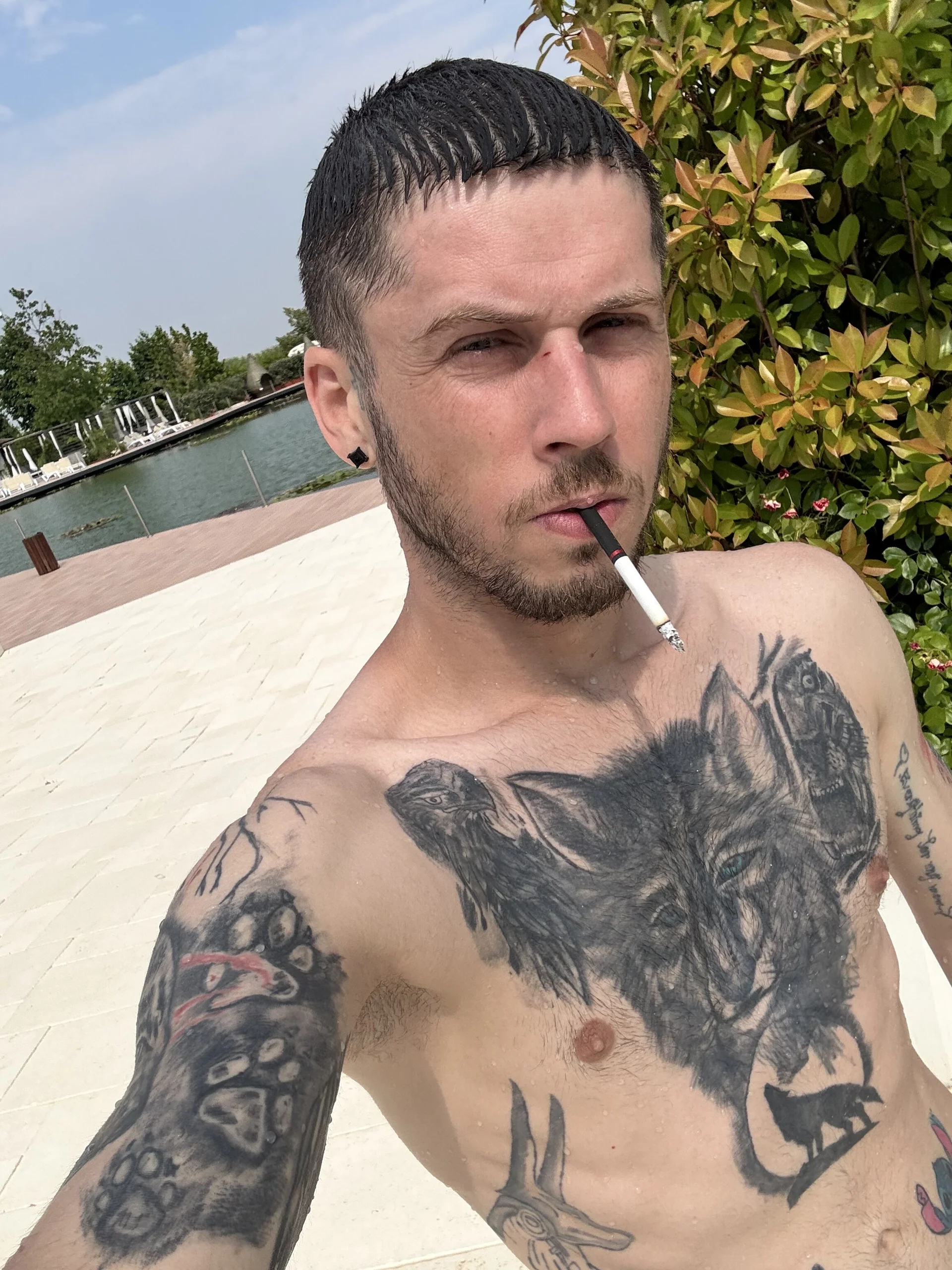 XXX Porn Photo of Nude JonahShaw 28