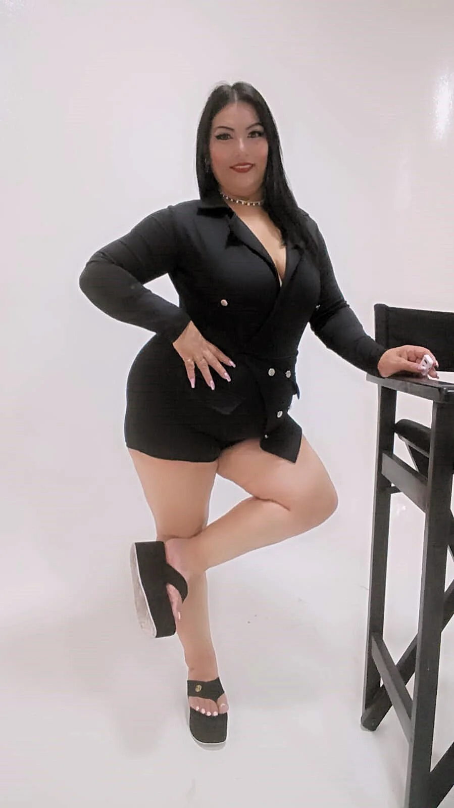 XXX Porn Photo of Nude PENELOPELEWISs 23