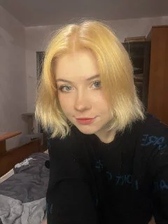 XXX Porn Photo of Nude CutieTori 17
