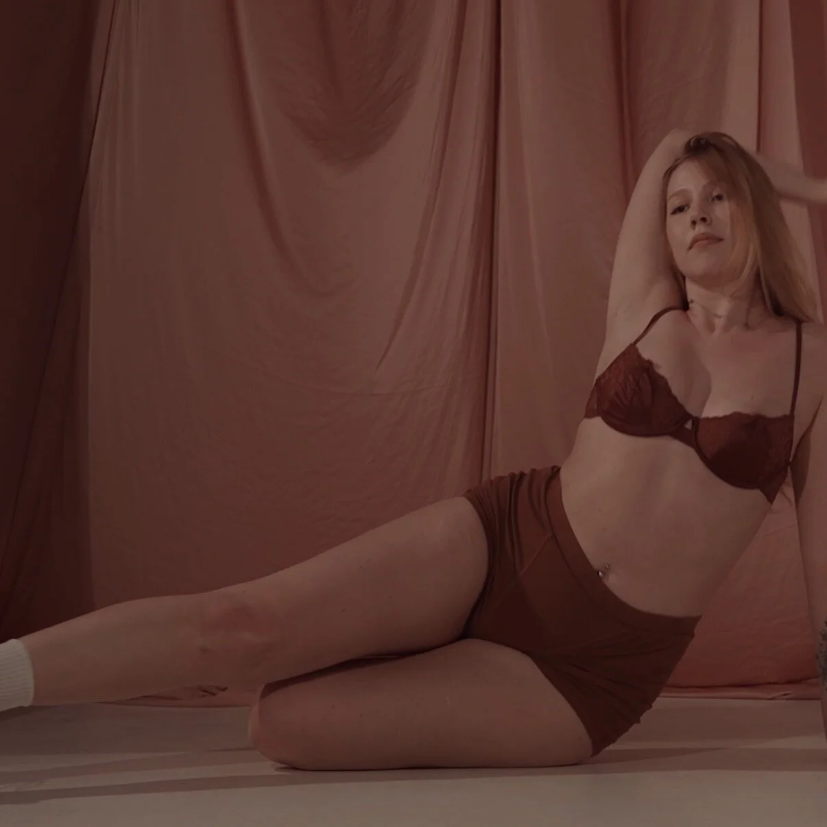 XXX Porn Photo of Nude HoneyAudrey 20