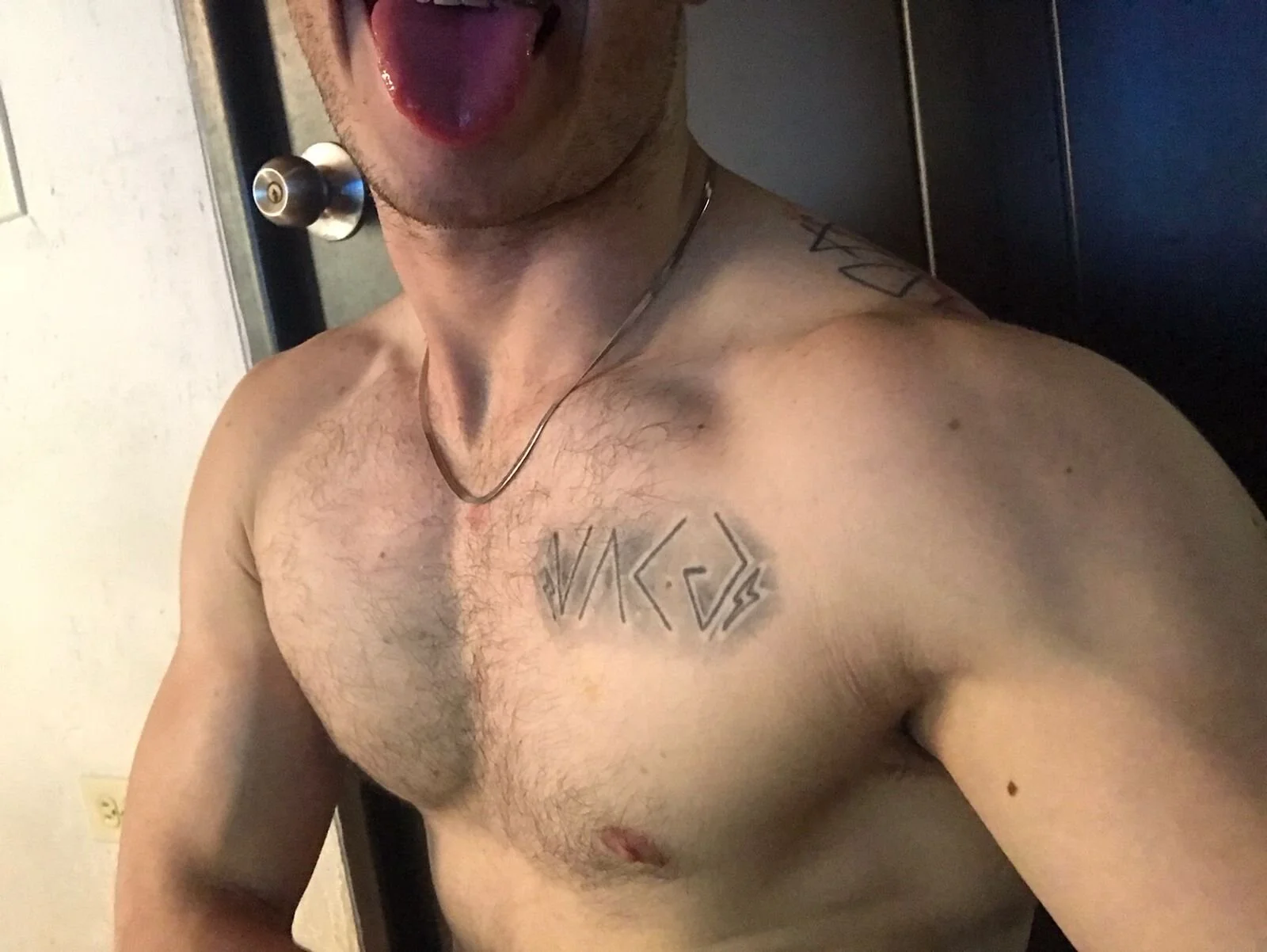 XXX Porn Photo of Nude juan_prior 13