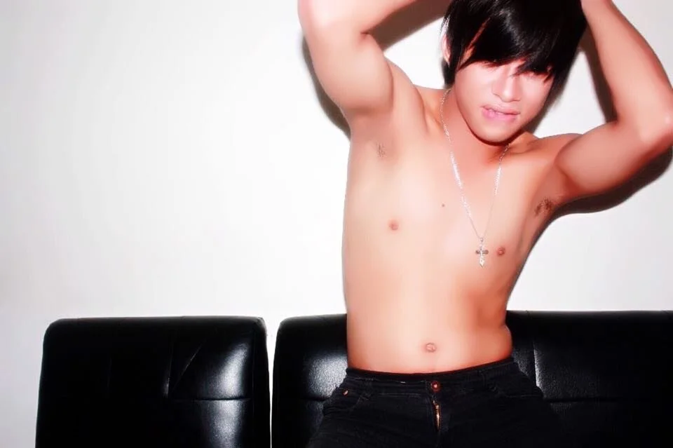 XXX Porn Photo of Nude AsianCUMQUICKLY 1