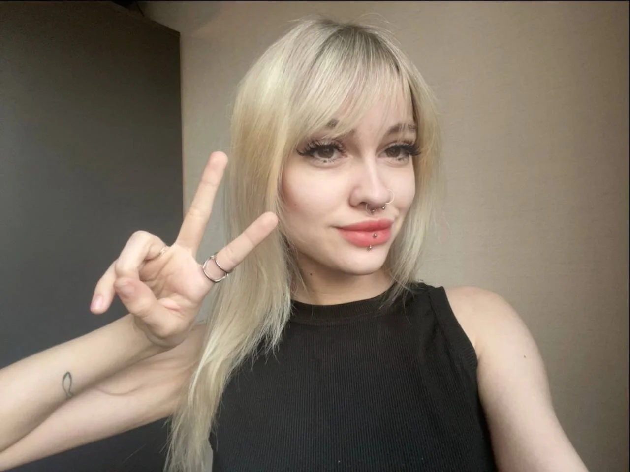 XXX Porn Photo of Nude eva_sexxxsirens 11