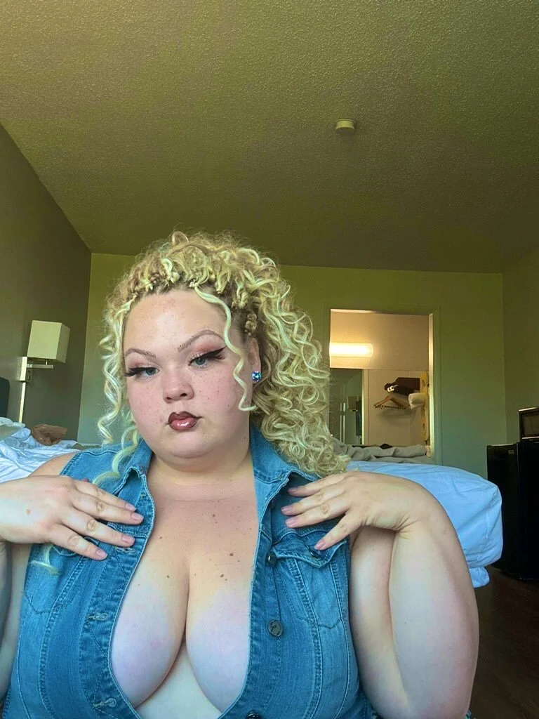 XXX Porn Photo of Nude _GodessIsabella_97 25