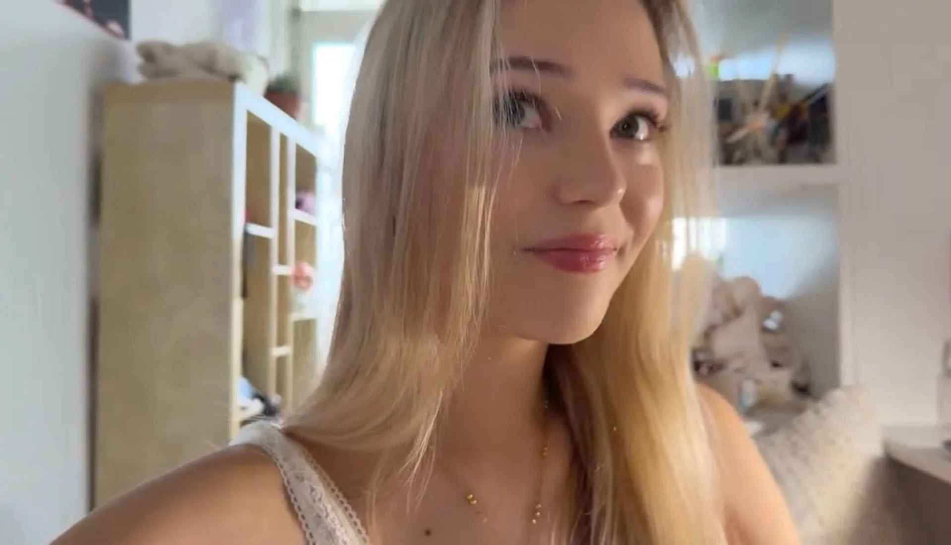 XXX Porn Photo of Nude SourMidday 2