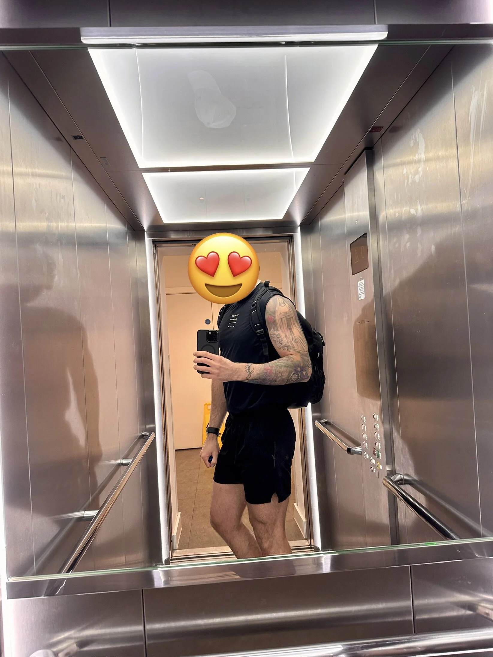 XXX Porn Photo of Nude Thickdickdominant 4