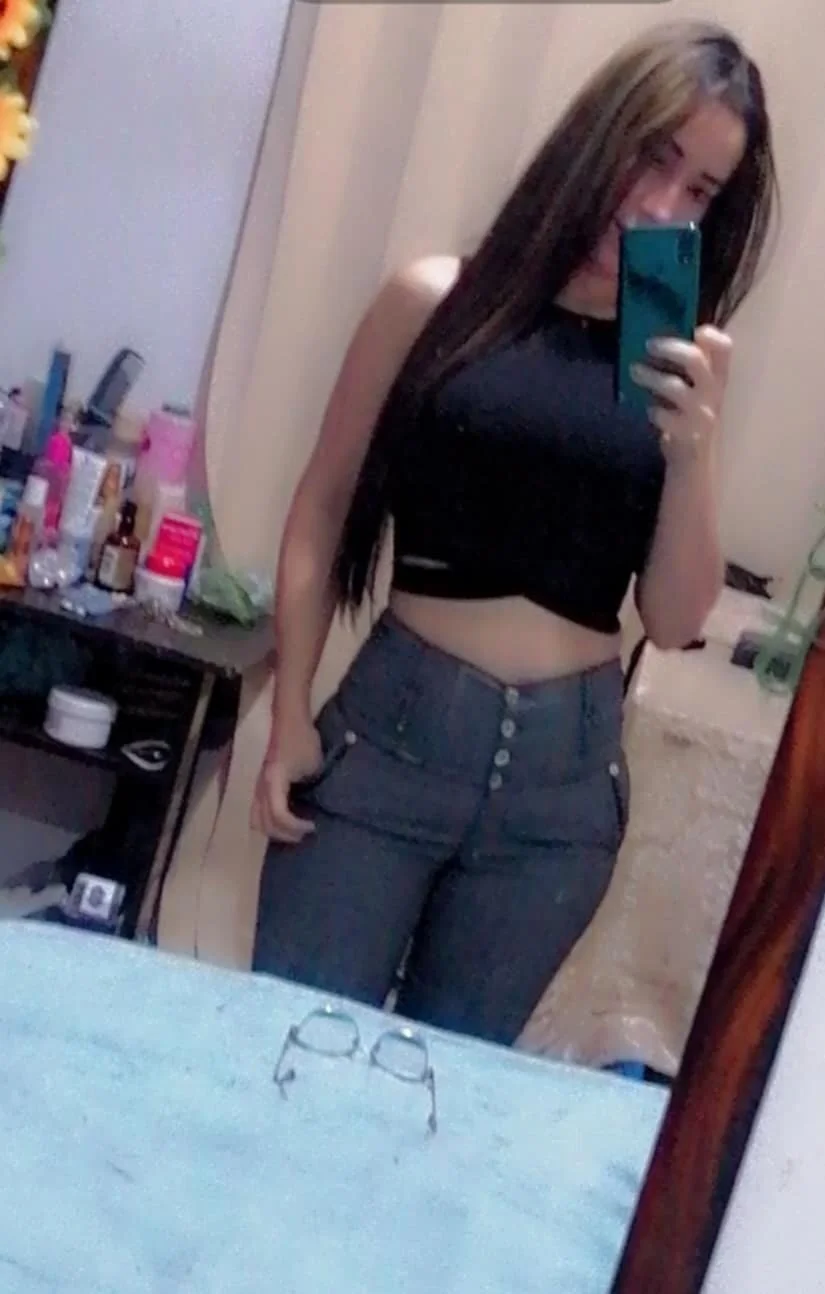 XXX Porn Photo of Nude YaraDuartee 1