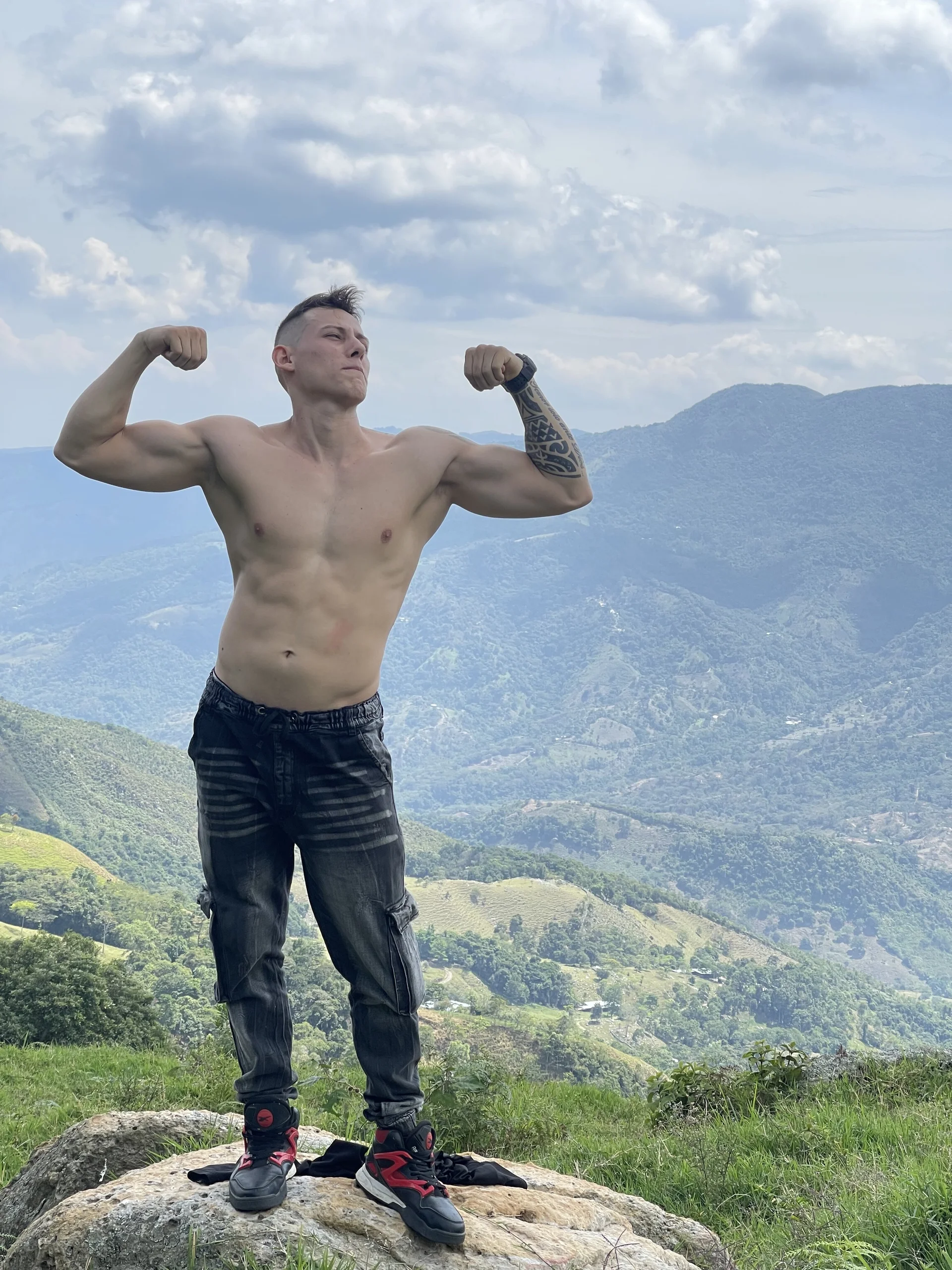 XXX Porn Photo of Nude Muscle_King_Cum 50