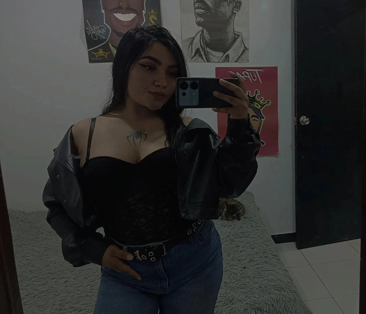 XXX Porn Photo of Nude emma_baker05 6