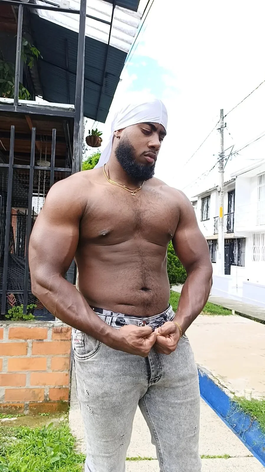XXX Porn Photo of Nude lebron_million 35