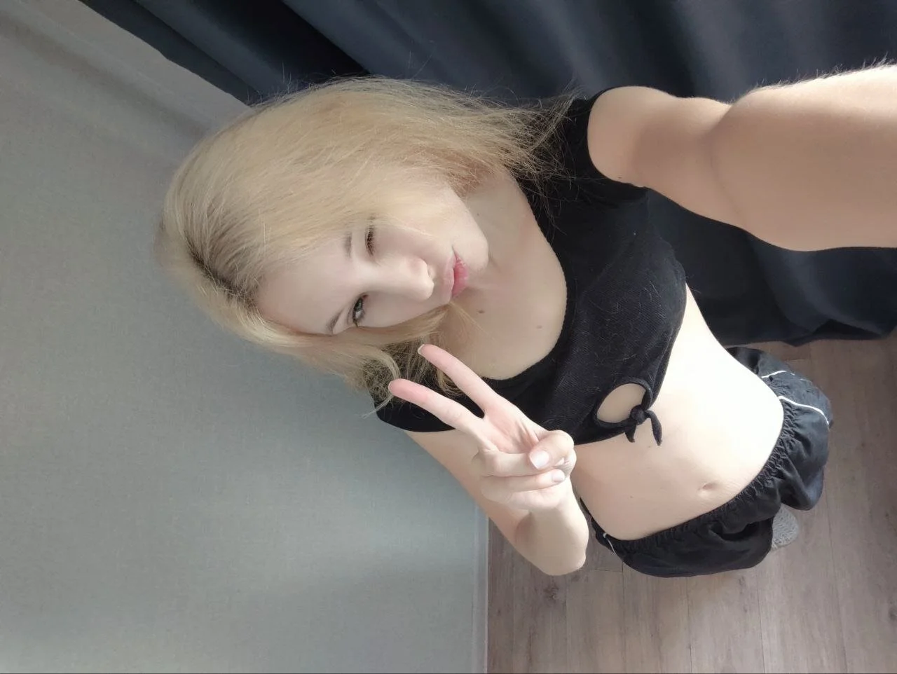 XXX Porn Photo of Nude Fafa_Fluff 65